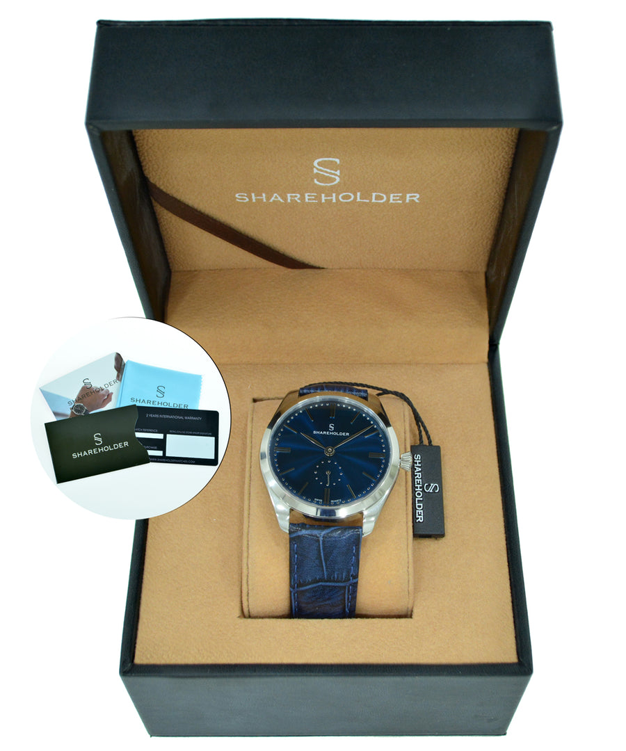 Navy Blue Dial / Silver Case / Dark Blue Strap